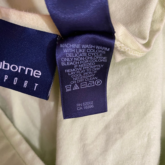 Liz Claiborne Liz Sport Woman's Scooped Neck Sleeveless Tank SZ M - Picture 7 of 7